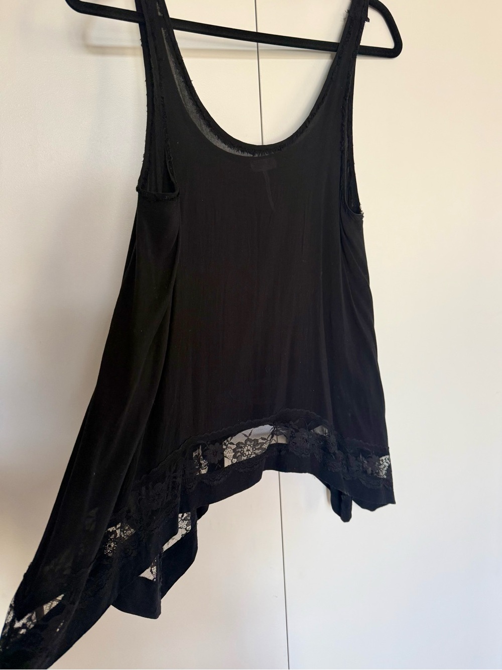 Women’s Black Floral Lace Handkerchief Hem Tank Top: Intimately by Free People